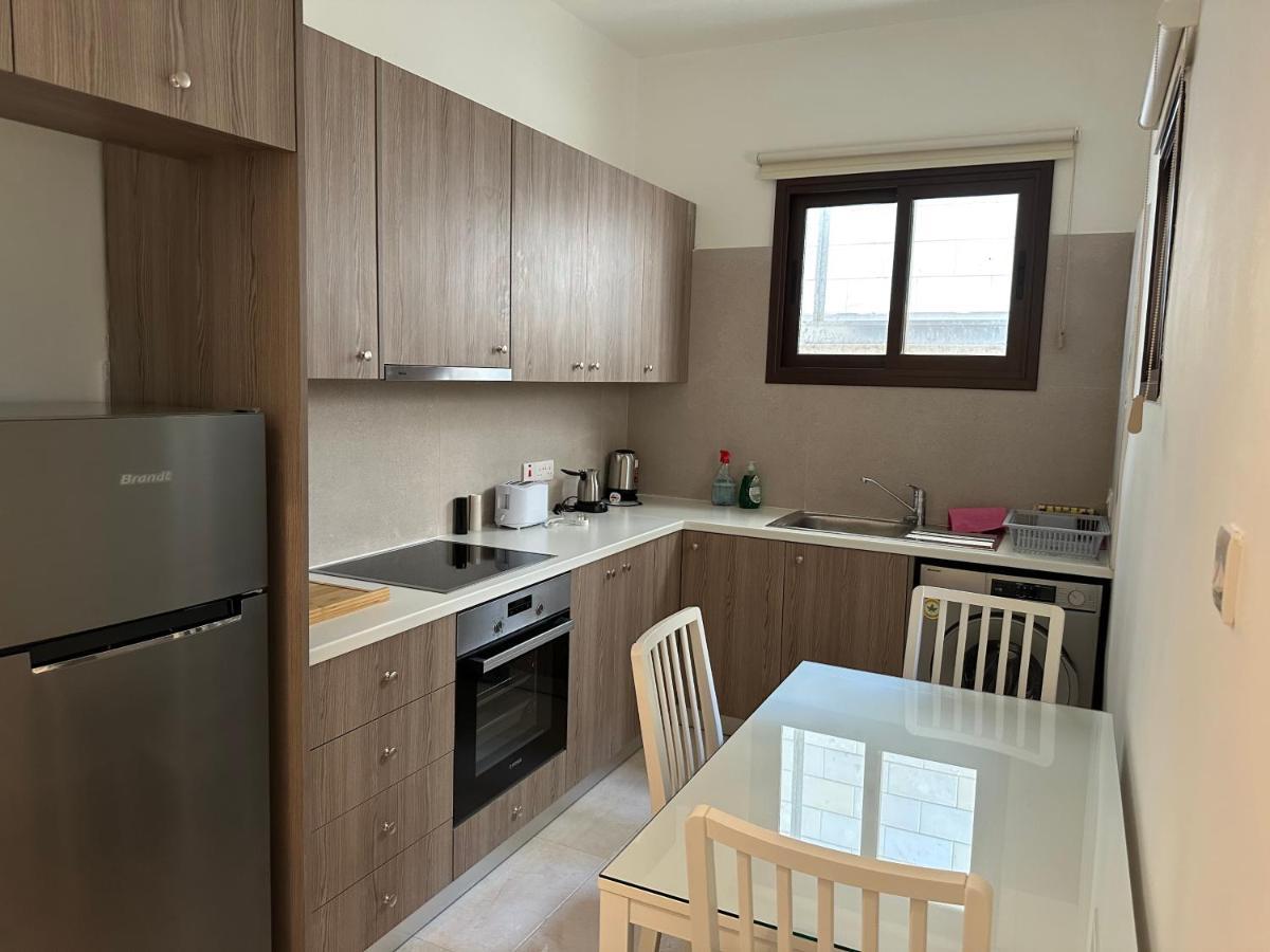 Chariandry Residence, Limassol City Centre ภายนอก รูปภาพ