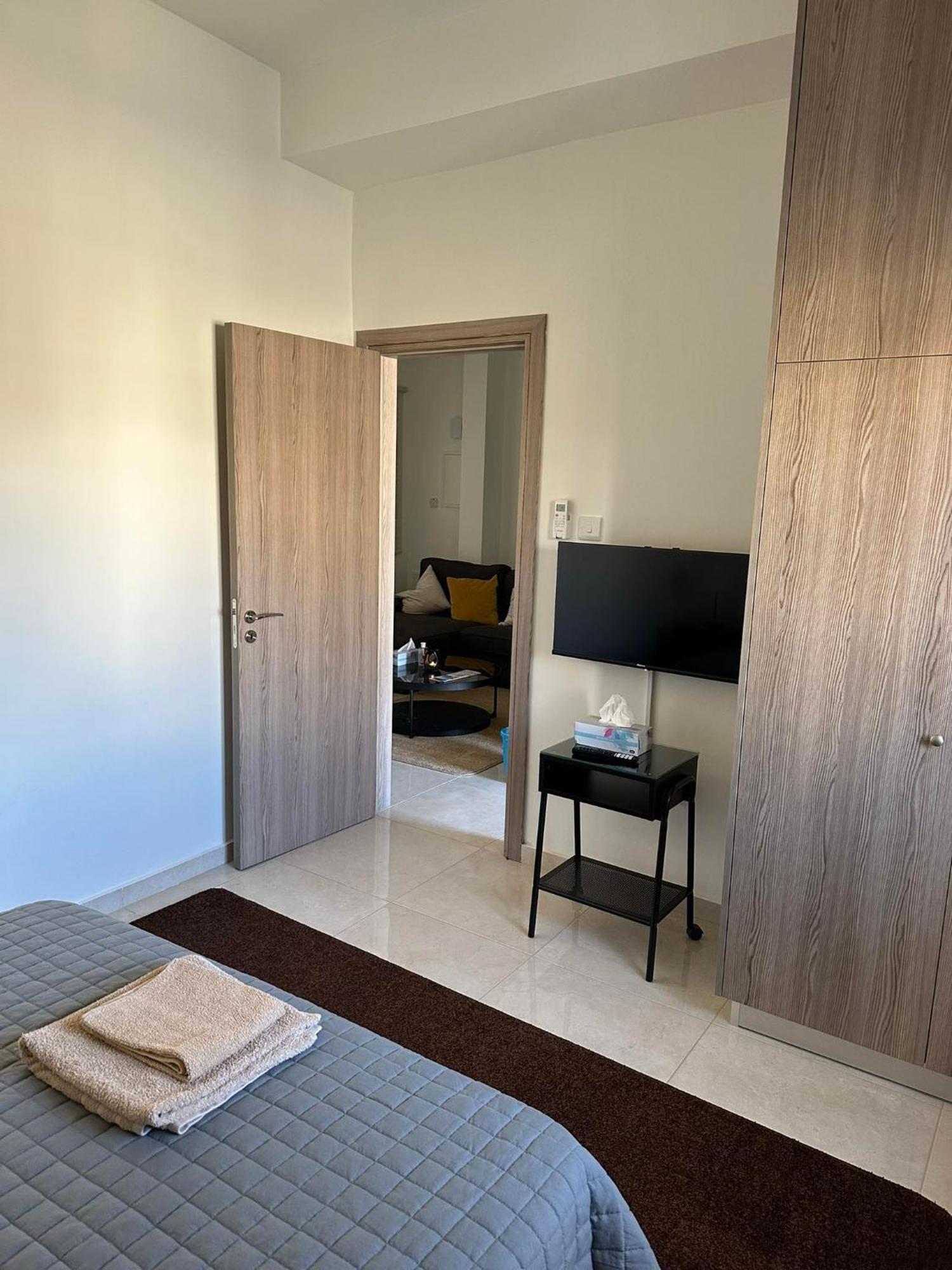 Chariandry Residence, Limassol City Centre ภายนอก รูปภาพ